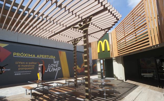 Los Patios completará su oferta con un centro de ocio infantil y un